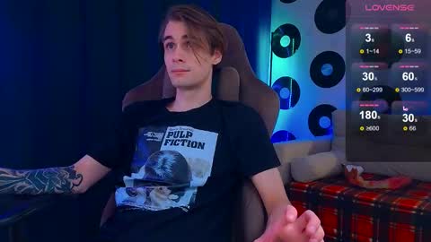 Snapshot of just_sammy chatting on October 13, 7:09 pm Samuel online show from October 13, 7:09 pm