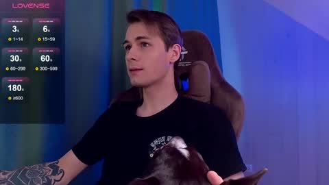 Snapshot of just_sammy chatting on December 6, 12:05 pm Samuel online show from December 6, 12:05 pm
