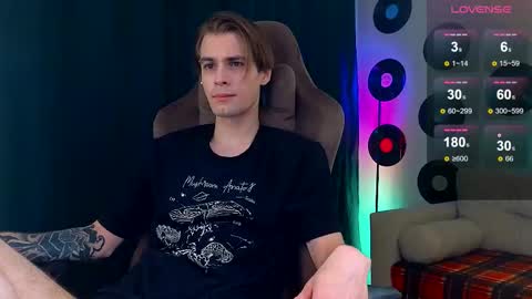 Snapshot of just_sammy chatting on September 12, 6:52 pm Samuel online show from September 12, 6:52 pm