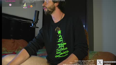 Snapshot of just_your_dreamboy chatting on January 30, 10:20 pm Maxi online show from January 30, 10:20 pm