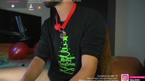 Snapshot of just_your_dreamboy chatting on December 5, 8:56 pm Maxi online show from December 5, 8:56 pm