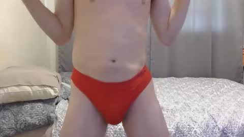 justasexyguyforu online show from June 18, 7:52 pm