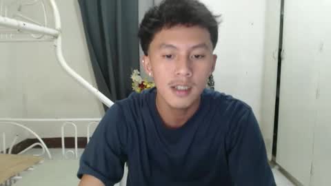 James online show from April 25, 3:42 pm