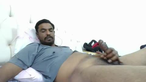 Snapshot of justfunn4u chatting on December 18, 8:03 pm justfunn4u online show from December 18, 8:03 pm