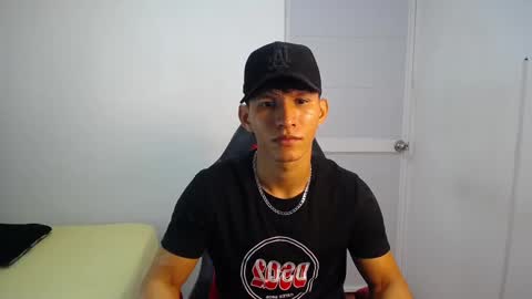 JUSTIN ANDREW online show from November 5, 2:57 am