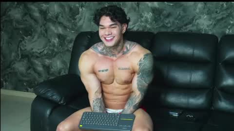 justin clark1 online show from June 10, 5:31 am