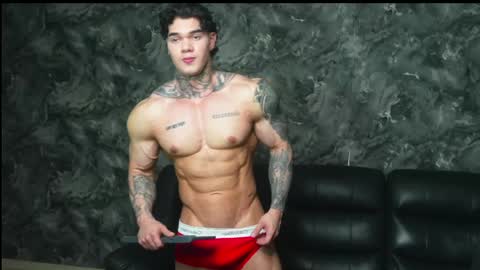 justin clark1 online show from May 9, 4:24 am