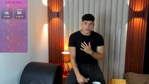 Justin online show from December 20, 8:38 pm