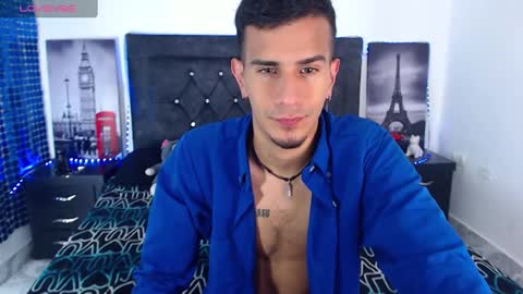 Snapshot of justin_melendez chatting on March 2, 1:47 am JUSTIN online show from March 2, 1:47 am