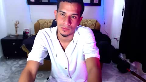 Snapshot of justin_melendez chatting on September 10, 11:14 pm JUSTIN online show from September 10, 11:14 pm