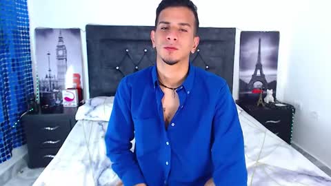 Snapshot of justin_melendez chatting on February 18, 4:58 am JUSTIN online show from February 18, 4:58 am