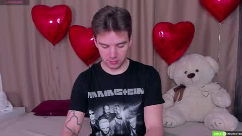 Snapshot of justin_reed chatting on February 14, 8:21 am Arthur online show from February 14, 8:21 am