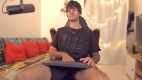 Diego online show from December 15, 9:12 pm