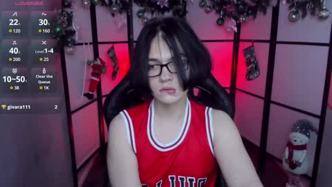 Snapshot of justin_twinkboy chatting on December 20, 8:23 pm JUSTIN online show from December 20, 8:23 pm