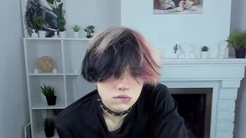 Snapshot of justin_twinkboy chatting on October 15, 1:08 pm JUSTIN online show from October 15, 1:08 pm