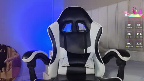 Justin  online show from March 7, 3:15 am