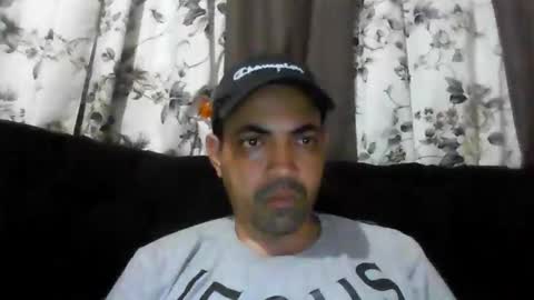 justinbigdream online show from April 18, 4:14 am