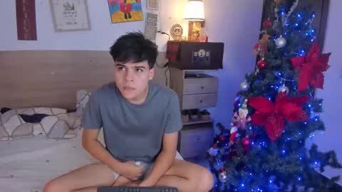 Justin online show from December 21, 11:02 pm