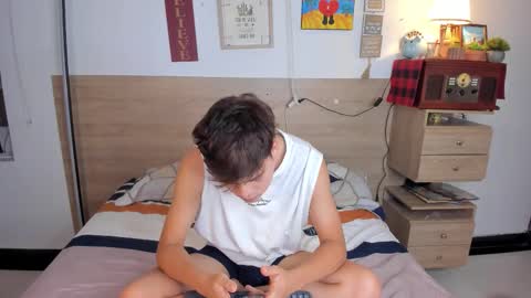 Justin online show from February 13, 10:15 pm