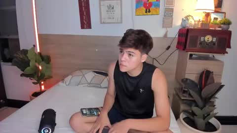 Justin online show from February 28, 10:53 pm