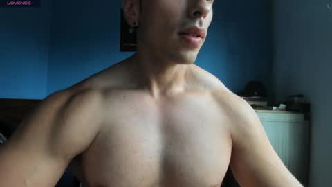 Snapshot of justinkart chatting on September 27, 7:34 pm justinkart online show from September 27, 7:34 pm
