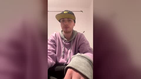 justjayxo online show from May 20, 12:17 am