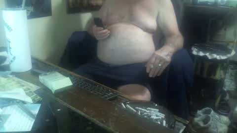 Snapshot of justmeohio chatting on October 15, 3:03 am justmeohio online show from October 15, 3:03 am