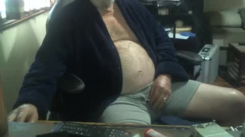 justmeohio online show from April 26, 2:58 pm