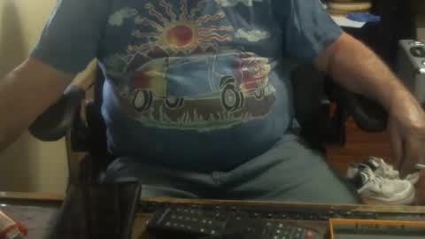 justmeohio online show from April 23, 5:26 pm