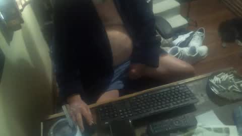 Snapshot of justmeohio chatting on October 31, 1:47 pm justmeohio online show from October 31, 1:47 pm