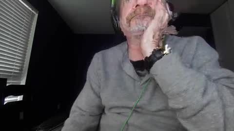 Tool online show from October 25, 10:11 pm