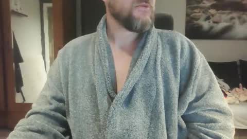 Snapshot of justniceman123 chatting on December 17, 7:07 am justniceman123 online show from December 17, 7:07 am