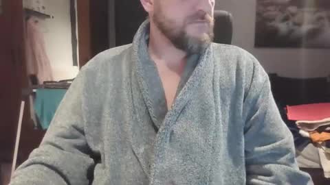 Snapshot of justniceman123 chatting on January 22, 6:42 am justniceman123 online show from January 22, 6:42 am
