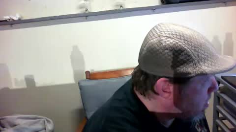 Snapshot of justsetfree chatting on February 19, 1:51 am justsetfree online show from February 19, 1:51 am