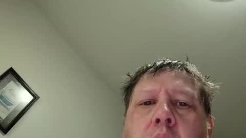 justsetfree online show from April 30, 6:04 pm