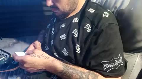 Snapshot of jvilla521 chatting on October 27, 12:46 am jvilla521 online show from October 27, 12:46 am