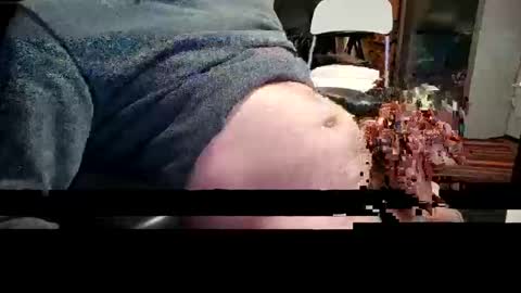 Snapshot of jwb77 chatting on January 6, 4:23 pm jwb77 online show from January 6, 4:23 pm