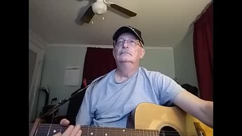 Snapshot of kabriggs137 chatting on December 12, 12:05 am kabriggs137 online show from December 12, 12:05 am