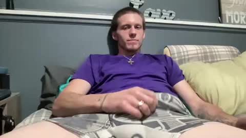 kadek741374 online show from October 28, 9:17 pm