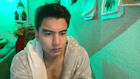 Snapshot of kael_art_d chatting on December 19, 1:51 pm kael_art_d online show from December 19, 1:51 pm