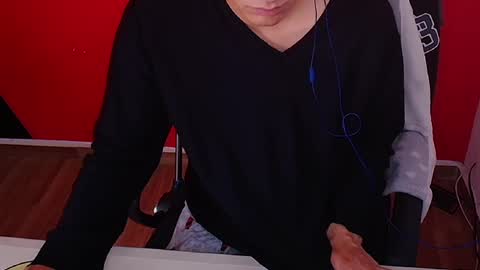 Snapshot of kael_art_d chatting on September 23, 6:51 pm kael_art_d online show from September 23, 6:51 pm