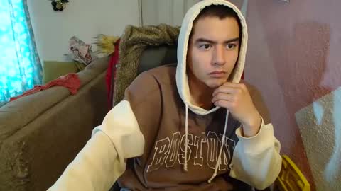 Snapshot of kael_art_d chatting on February 20, 8:58 pm kael_art_d online show from February 20, 8:58 pm