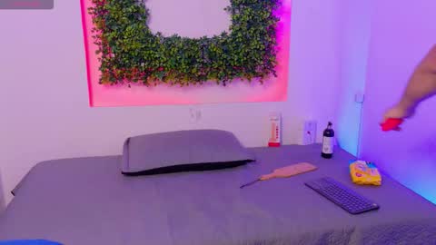 kaelswitch online show from January 13, 8:24 pm