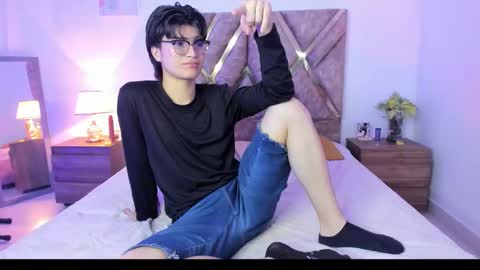 Kai online show from March 22, 8:25 pm