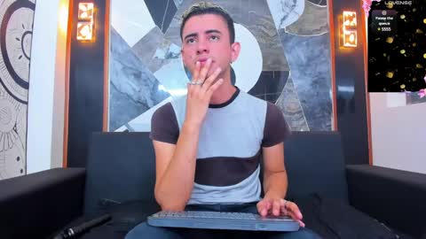 Snapshot of kai_bormann chatting on February 8, 12:50 pm kai_bormann online show from February 8, 12:50 pm