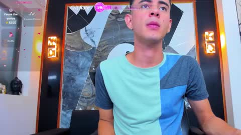 Snapshot of kai_bormann chatting on February 13, 12:21 pm kai_bormann online show from February 13, 12:21 pm