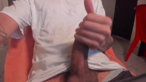Snapshot of kai_herectix chatting on January 10, 12:47 pm kai_herectix online show from January 10, 12:47 pm