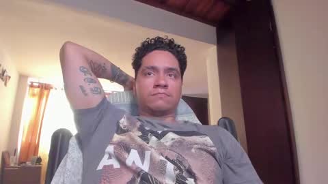 Snapshot of kai_herectix chatting on October 4, 8:57 pm kai_herectix online show from October 4, 8:57 pm