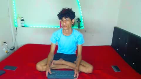 KAI  LIAM online show from April 21, 3:02 am