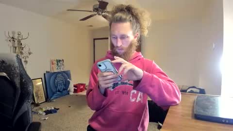 Kaiku77 online show from April 28, 4:17 am